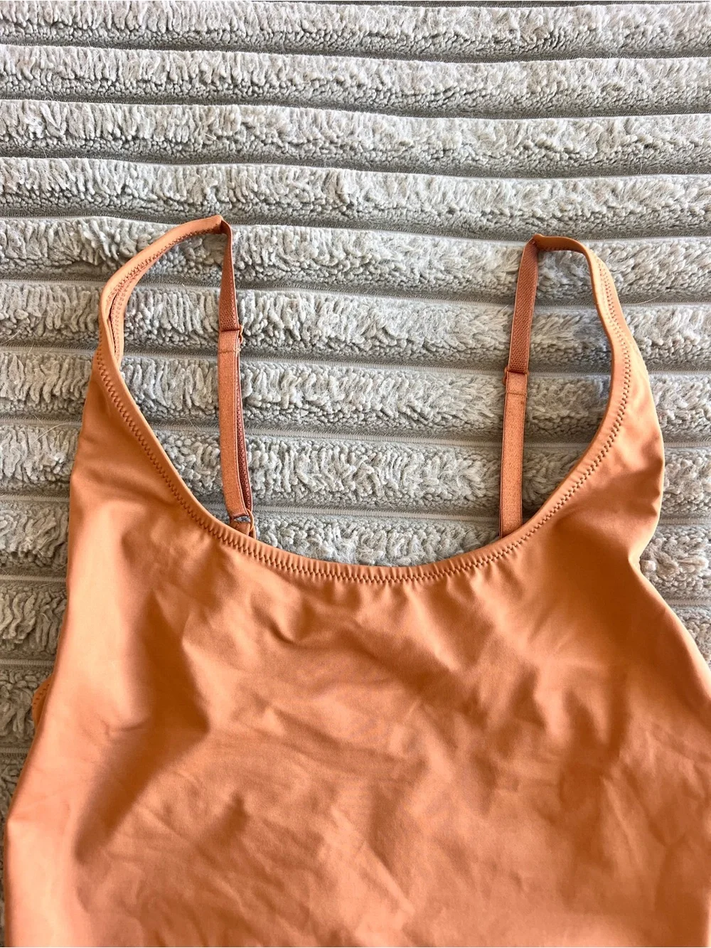 Skims Scoop Neck One Piece Swimsuit BRAND NEW Almond Brown Size M
